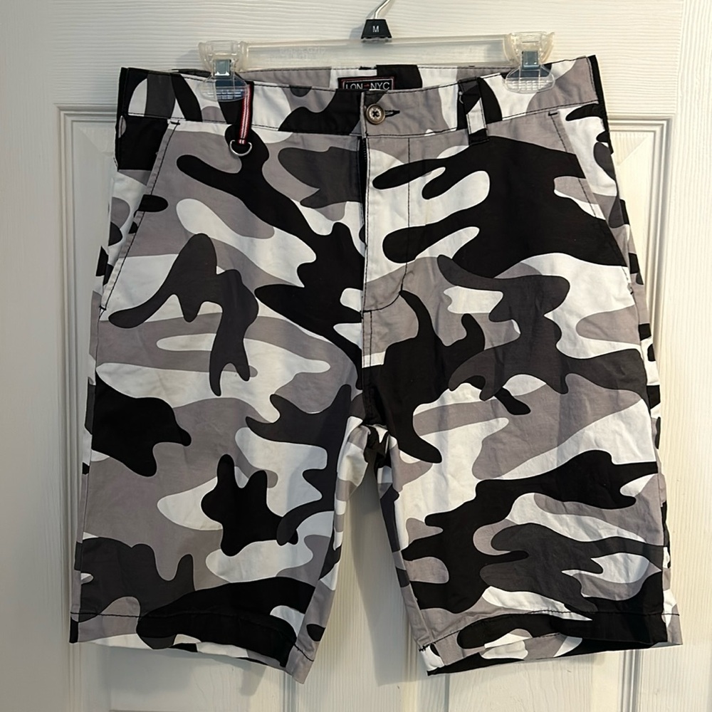 LON-NYC Black‎ and Gray Camo Mens Shorts Size 32